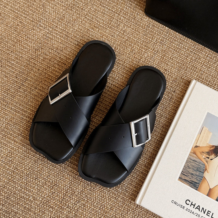 Femme Cross-Front Slide Sandaler med spænde-detalje Stilla