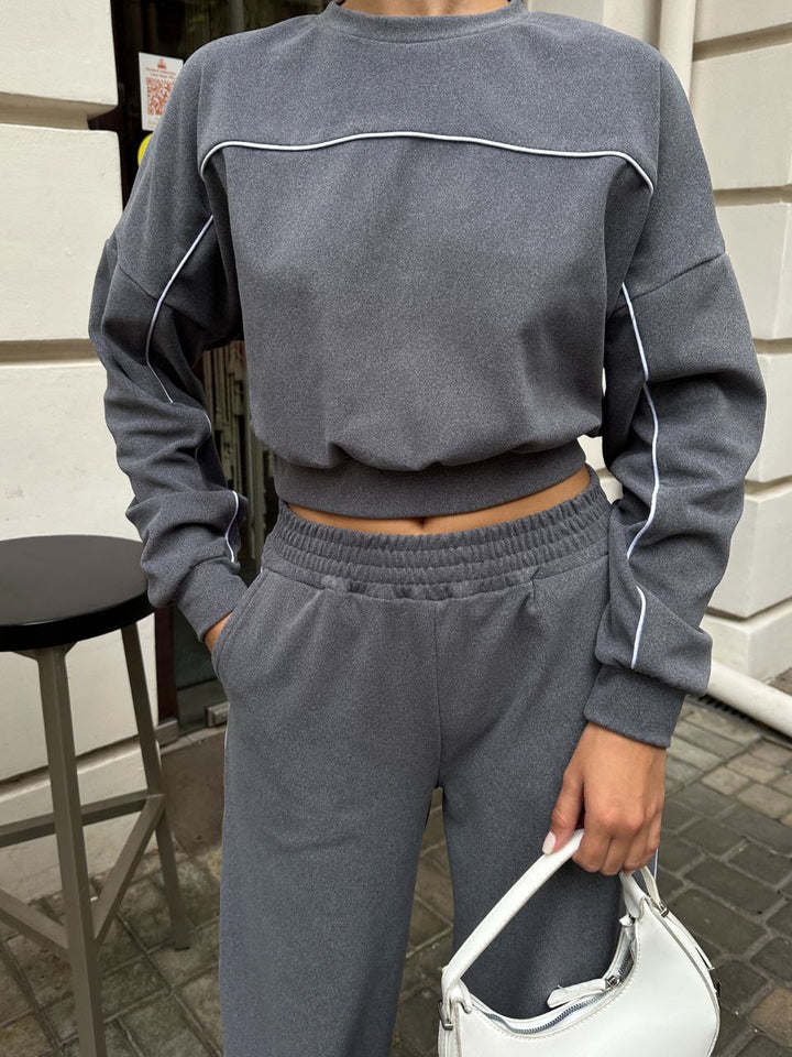 Kvinders sporty top og bukser sæt med elastisk liv og kontrast syninger