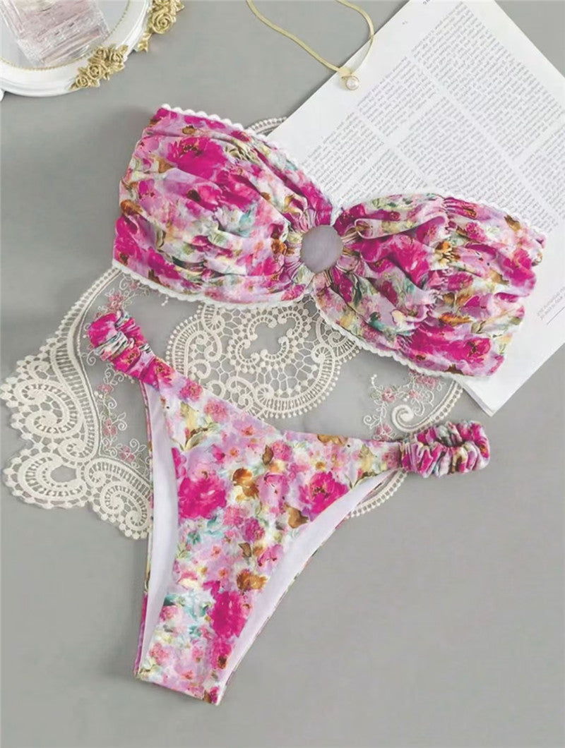 Dame bandeau-bikini-sæt med blomsterdesign og volanger Stilla