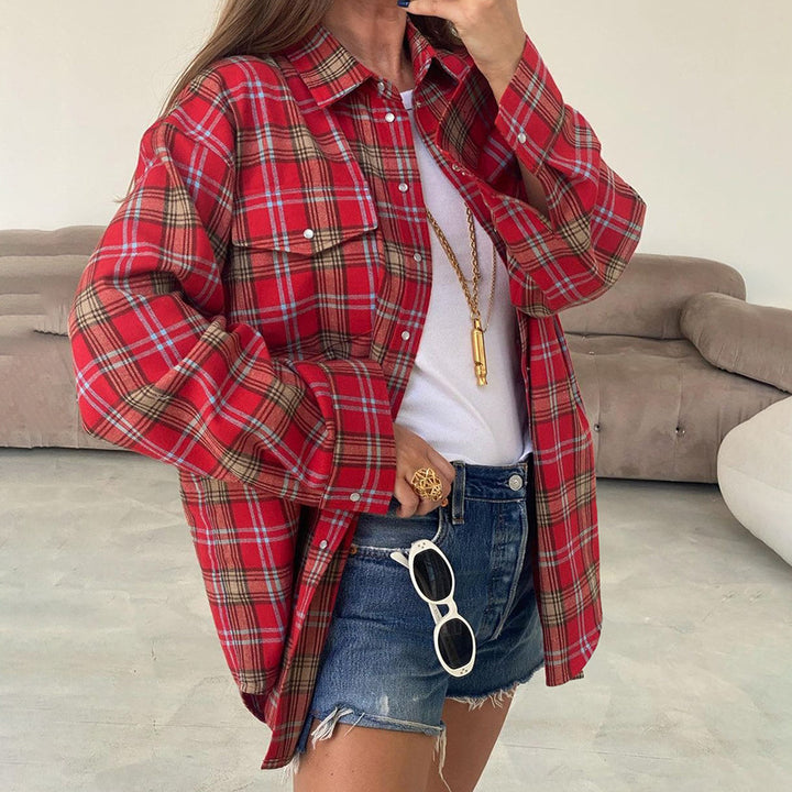 Dame Karo Overshirt i afslappet snit med broderede detaljer Stilla