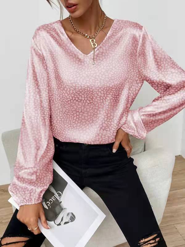 Kvinders elegante bluse top med V-hals og voluminøse ærmer Stilla