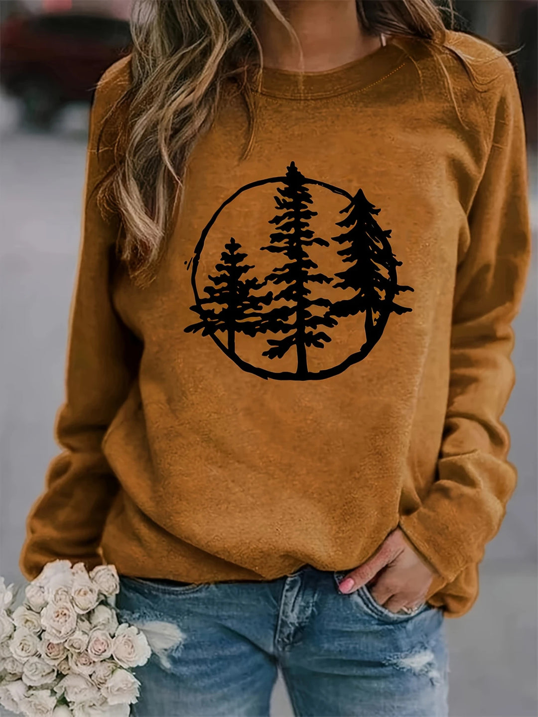 Kvinders sweatshirt med sejt naturmotiv og afslappet pasform Stilla