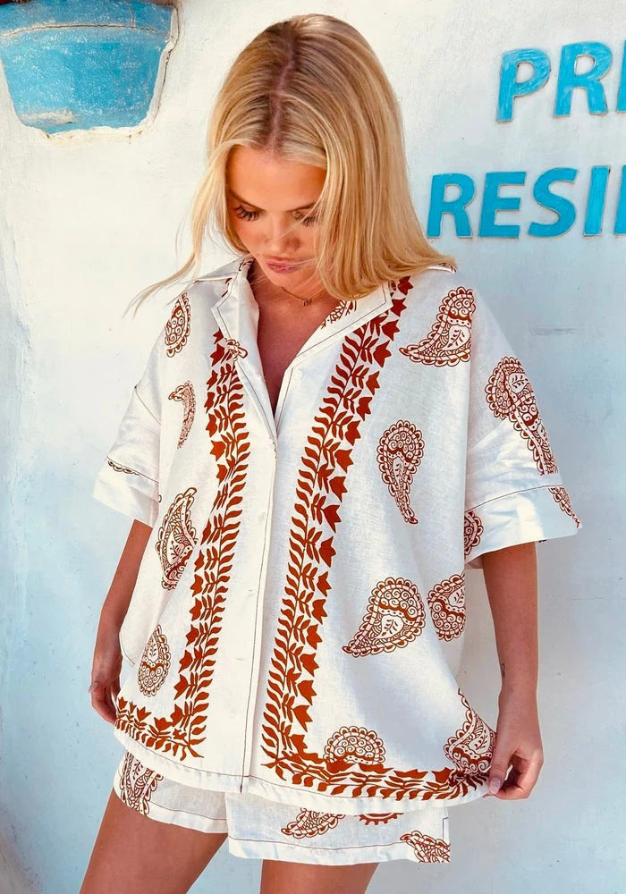 Dame afslappet oversized skjorte med blomster mønster Skovae
