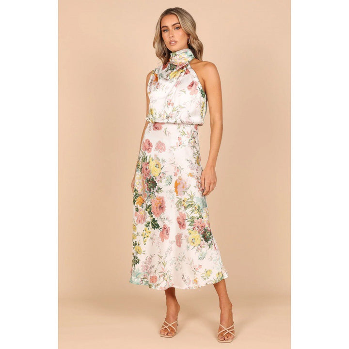 Dame maxikjole med florale accenter og elegant halv-høj-hals-appearance Stilla