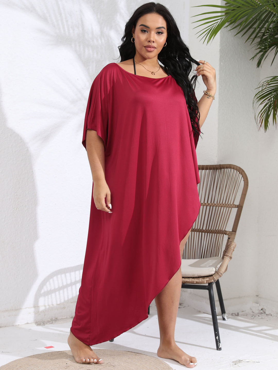 Dame strand tunika med asymmetrisk snit og elegant schlange mønster Stilla