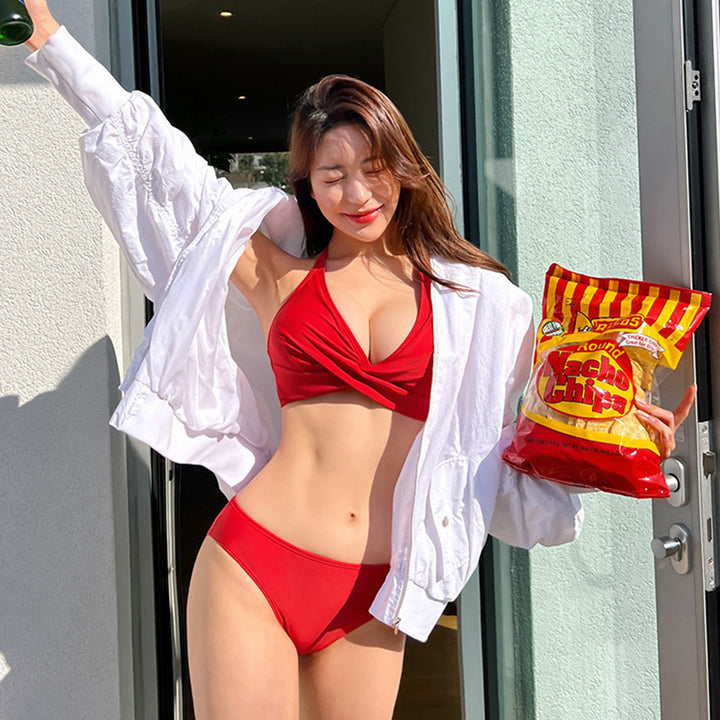Dame triangle-bikini med raffineret knudedesign og højt skåret bukser Stilla
