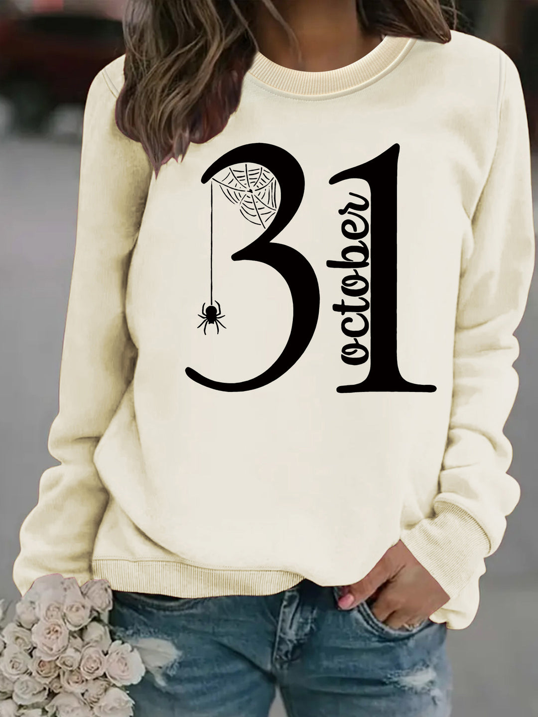 Kvindernes sweatshirt med kreativ Halloween-motiv og behagelig pasform Stilla