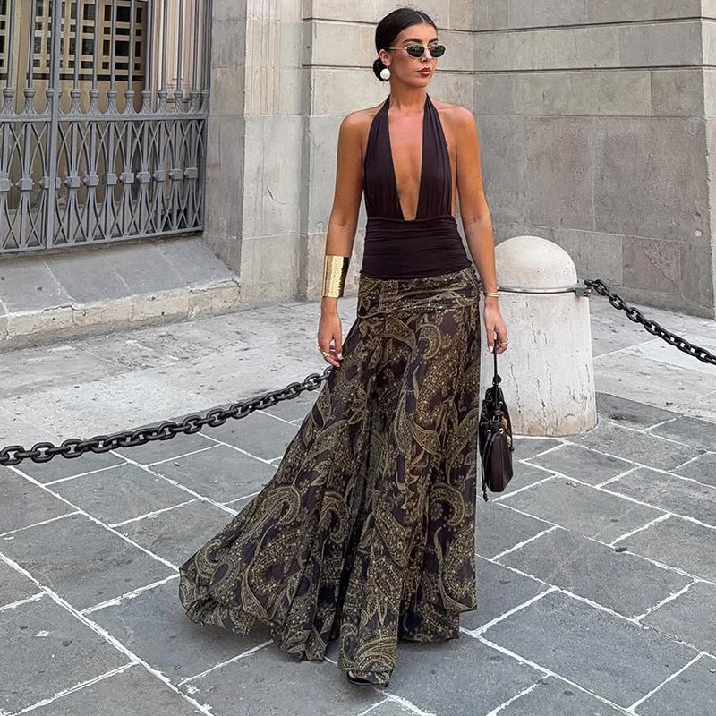 Dame maxikjole med dyb udskæring og elegant paisley-look Skovae