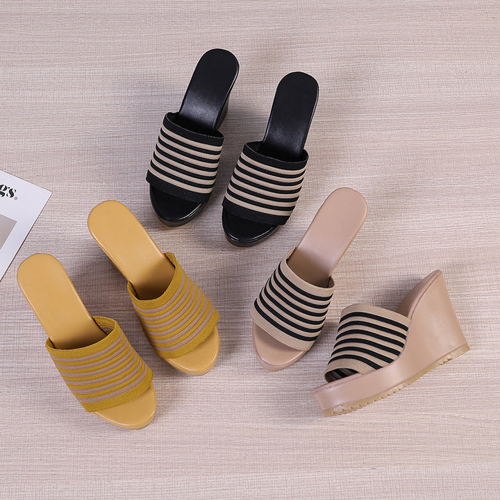 Dame kile-sandaler med elastisk rem og behagelig fodseng Stilla