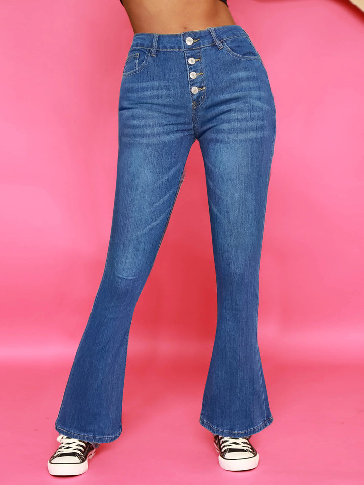 Dame Flared Jeans med høj talje og dekorative knapdetaljer Stilla