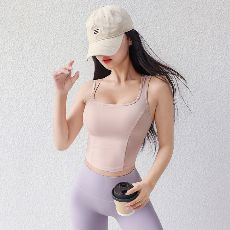 Dame Sporty Crop-Top med åndbart materiale og tætsiddende design Stilla