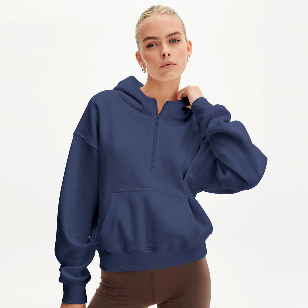 Dame hoodie med halv lynlås og oversized fit Stilla