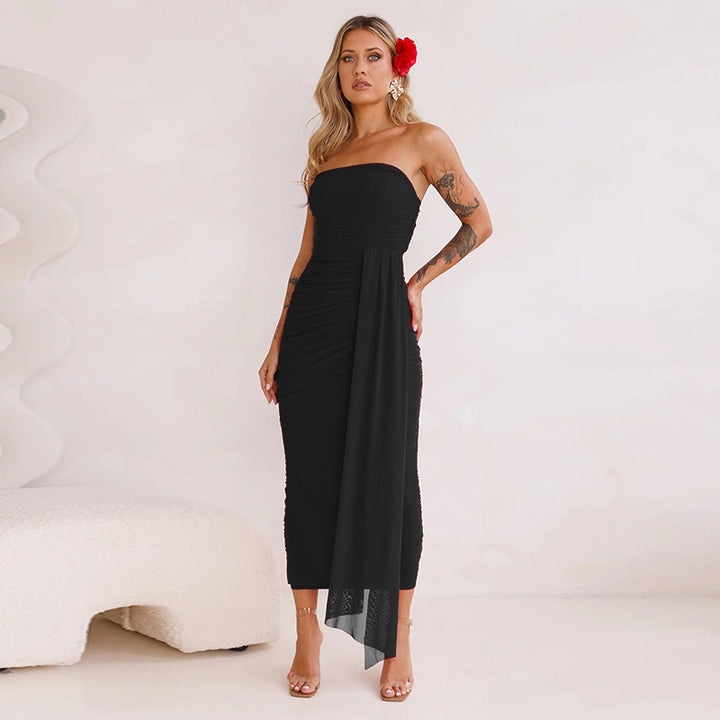 Kvinders elegante omslagskjole med skræddersyet silhuet og off-the-shoulder design