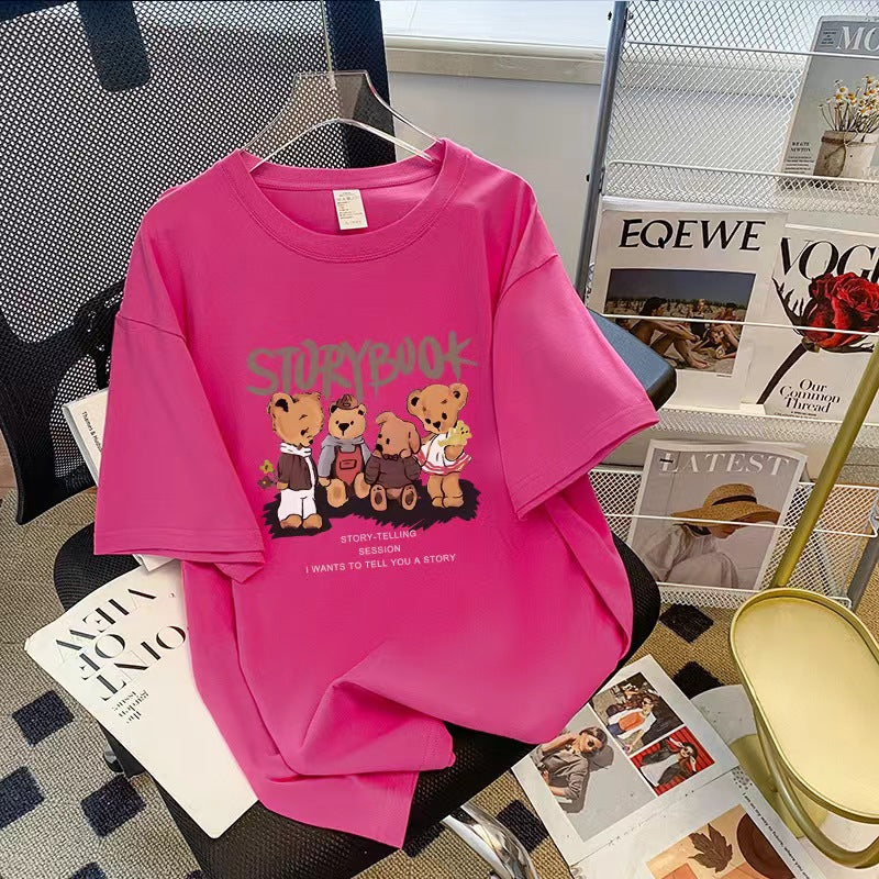 Dame T-shirt med legesygt bjørnemotiv og kunstnerisk tryk Stilla