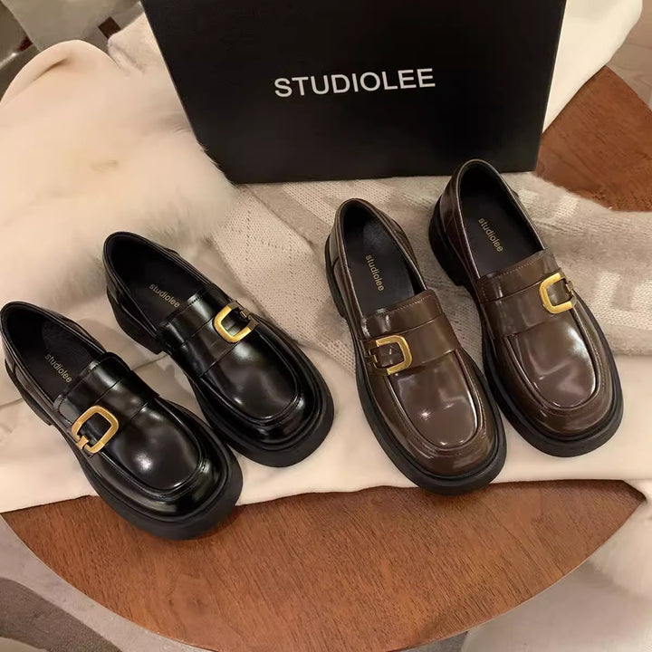 Dame Chic Spænde-detalje Platform Slipper Stilla