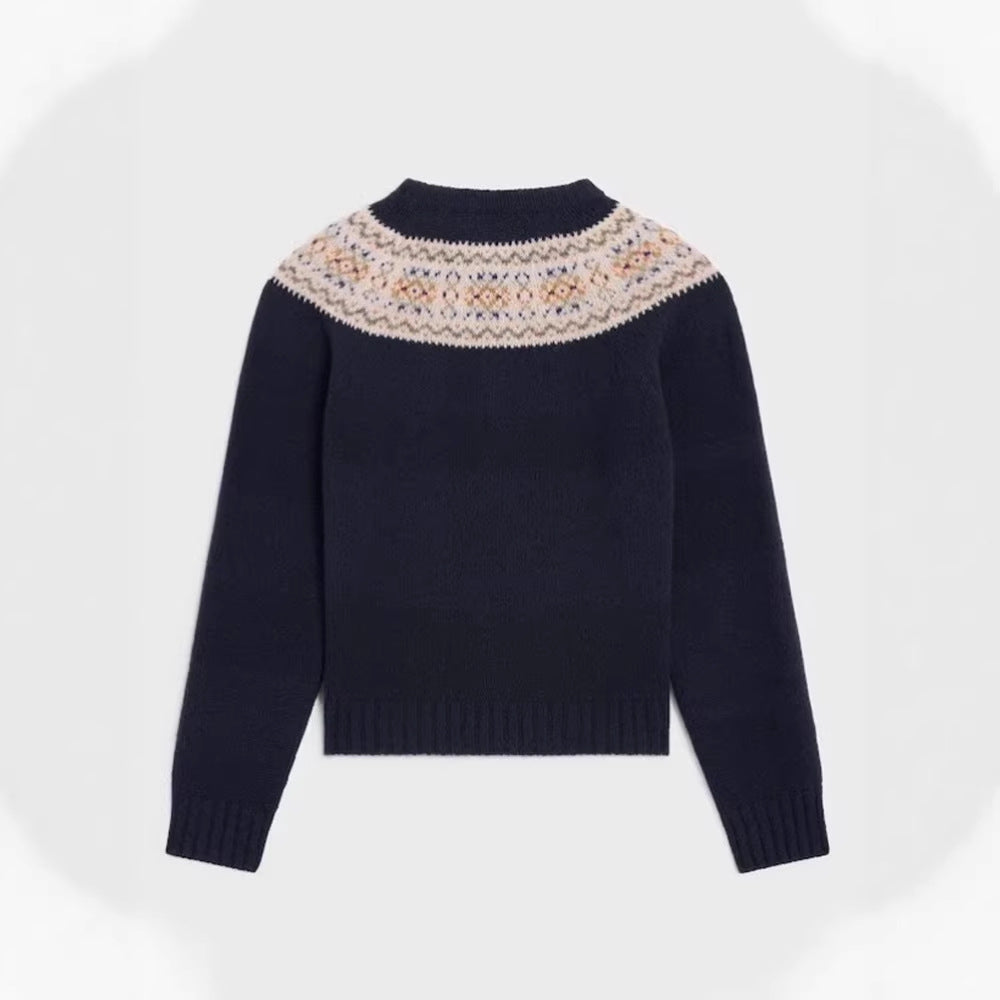 Kvindernes strikkede sweater med kreativt norsk mønster Stilla