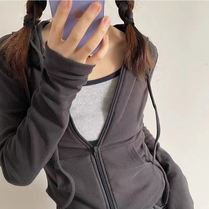Dame sporty hoodie med lynlås og komfortabel pasform Stilla