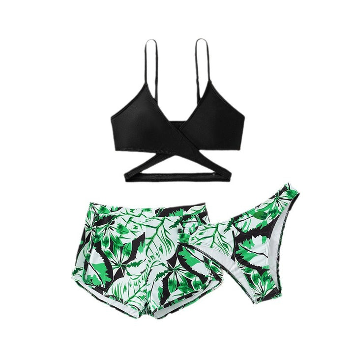 Dame Bikini-sæt med trendy indpakningstop og fashionable højskåret shorts Stilla