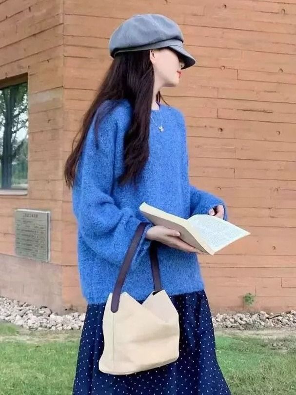 Kvinder Fluffy Strik Sweater med Loose Fit Stilla