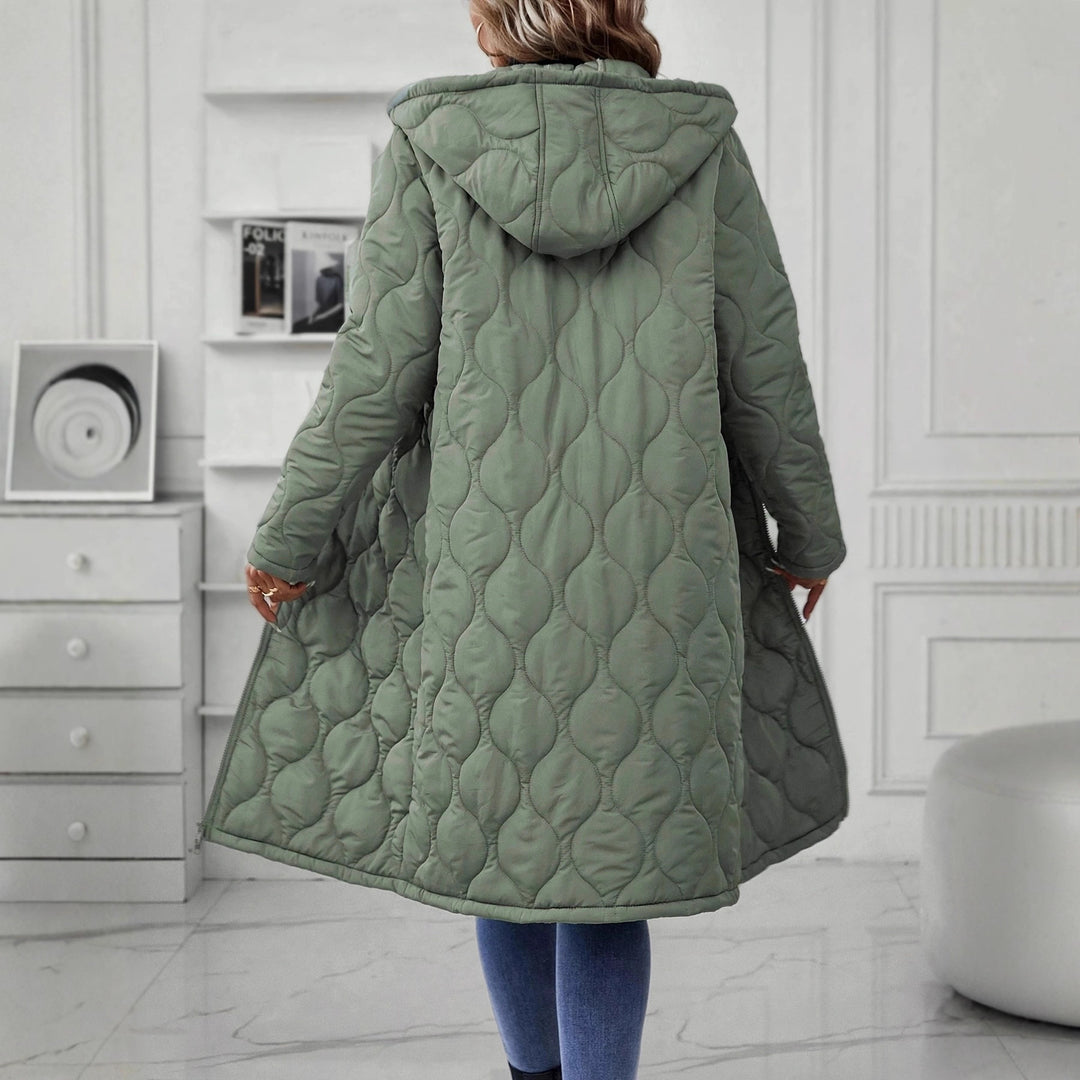 Dame hættejakke med elegant quilting og lange ærmer Stilla