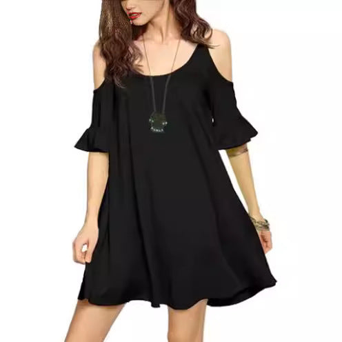 Dame Off-Shoulder Kjole med Ruffle Detaljer Stilla