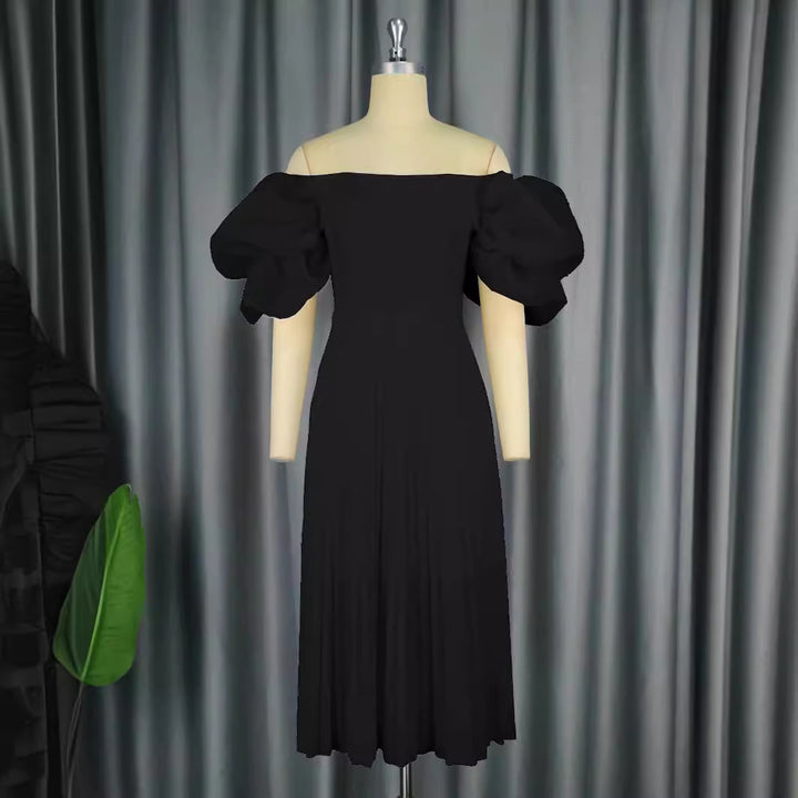 Dame elegant midi kjole med puffærmer og plisseret skørt Skovae