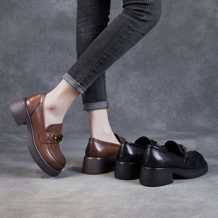 Dame Chunky Platform Slipper med kunstfærdig spænde-detalje Stilla