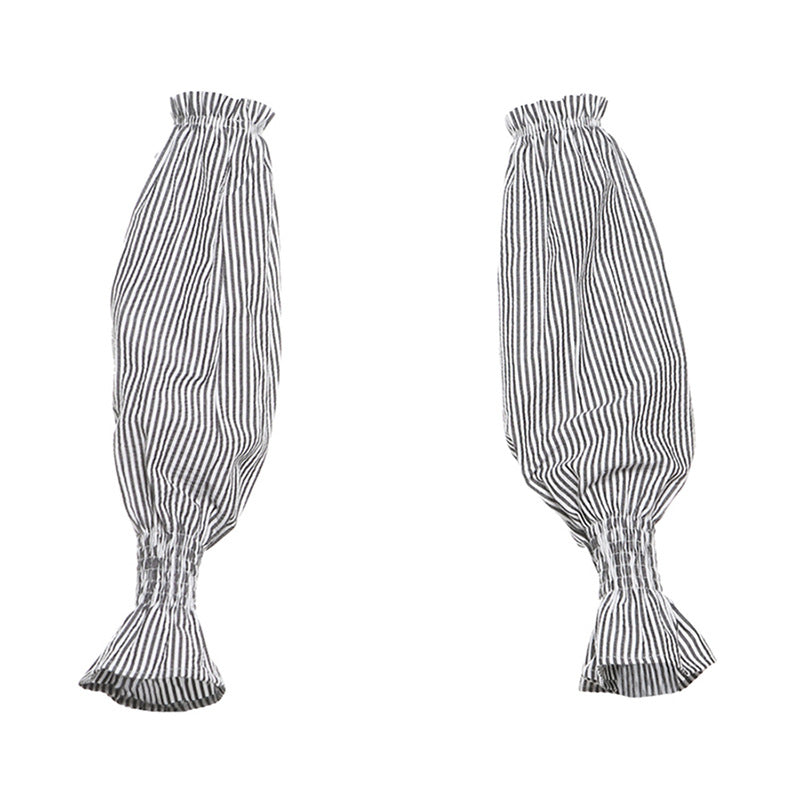 Dame fritidskjole med justerbare stropper og stilfuldt splitdesign Stilla