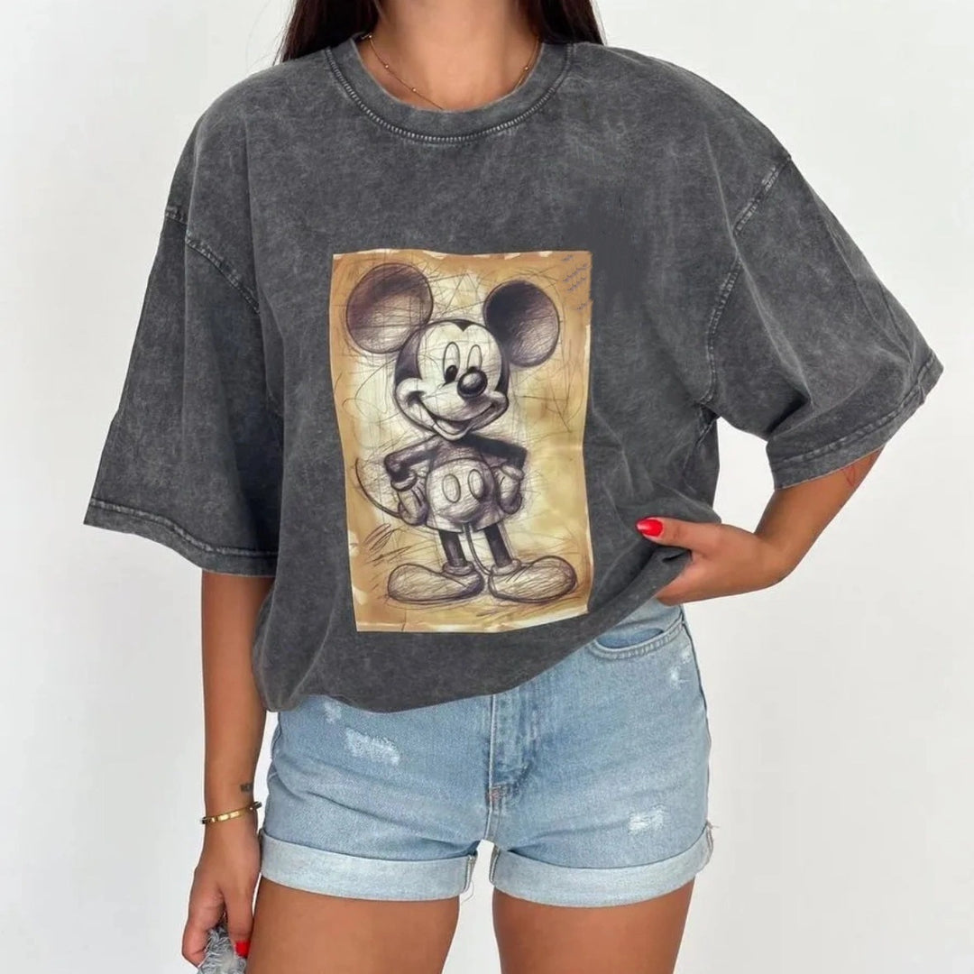 Dame Oversized T-Shirt med nostalgisk Mickey Mouse design Stilla