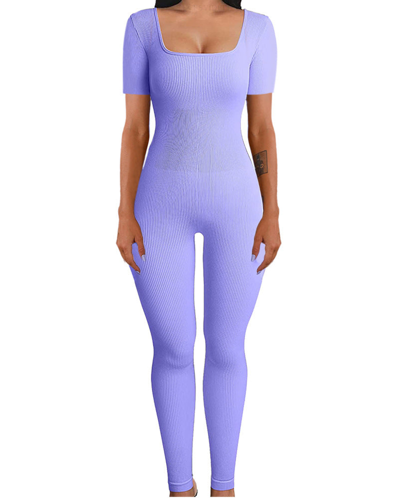 Dame figursyet ribstrik jumpsuit med kvadratisk udskæring Stilla