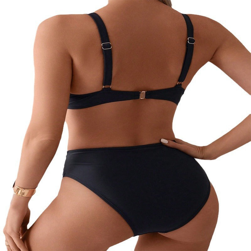 Dame bikini-sæt med justerbare stropper og elegante dekorative accenter Stilla