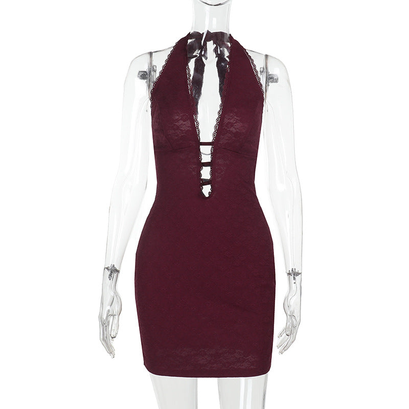 Dame Sexy Mini-Kjole med dyb Halterneck og raffineret Cut-Out Skovae