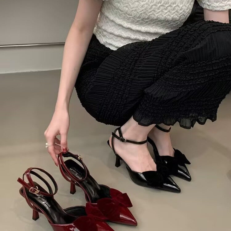 Dame High-Heel Sandaler med elegant sløjfeapplikation og komfortabel pasform Stilla