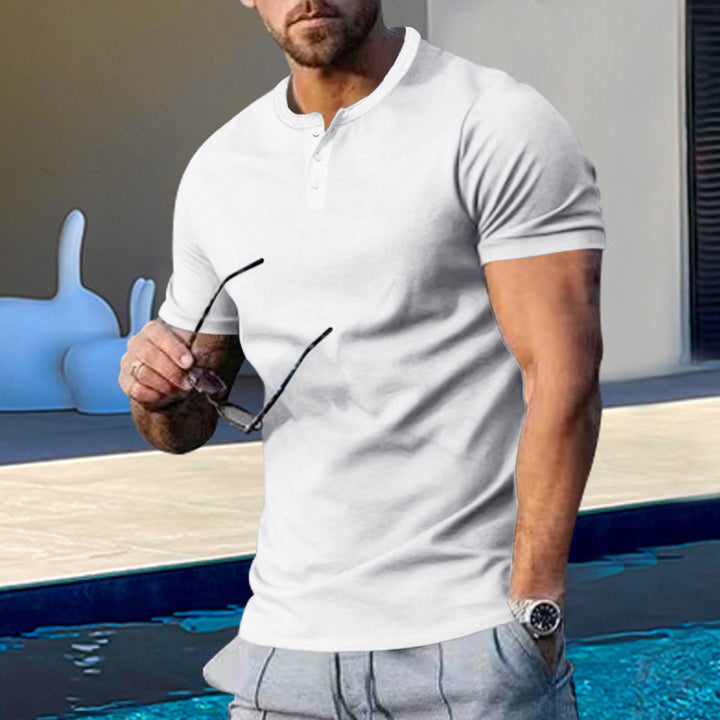 Herre afslappet T-shirt med moderigtige krave og trykknapdetalje Stilla