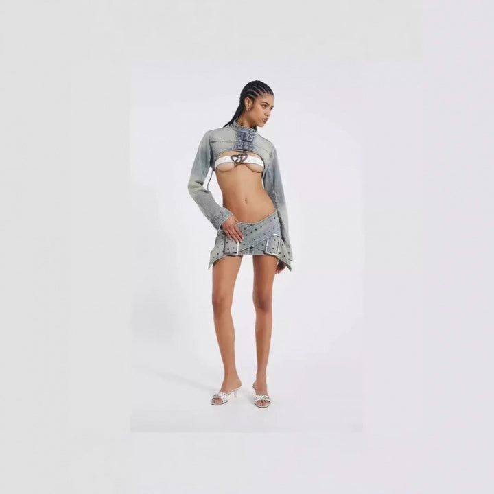 Dame cropped jeansjakke med iøjnefaldende spænde Stilla