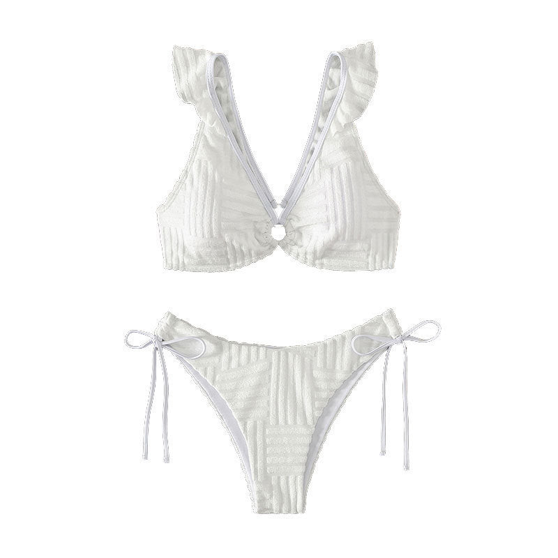 Dame triangel-bikini med flæsedetaljer og dekorativ ring Skovae