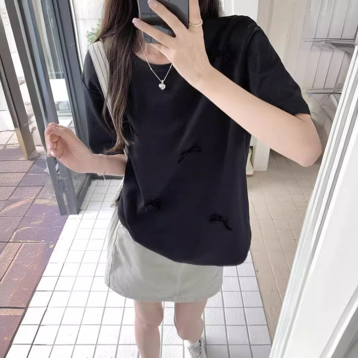 Femme Relaxed Fit Sløjfedetalje Grafisk Top Stilla