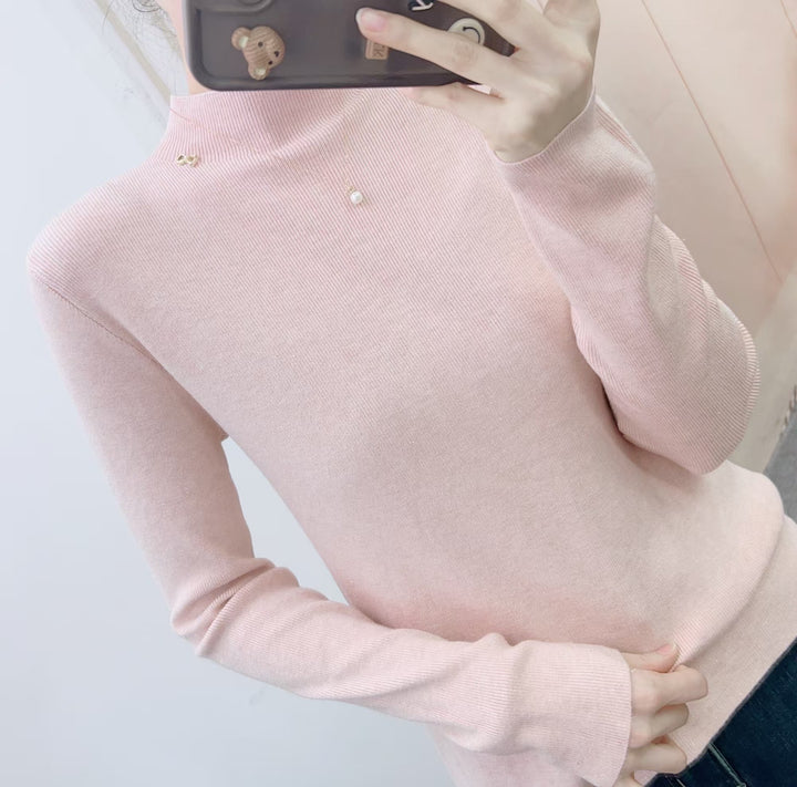 Dame fin rullekrave sweater med dekorerende accenter Stilla