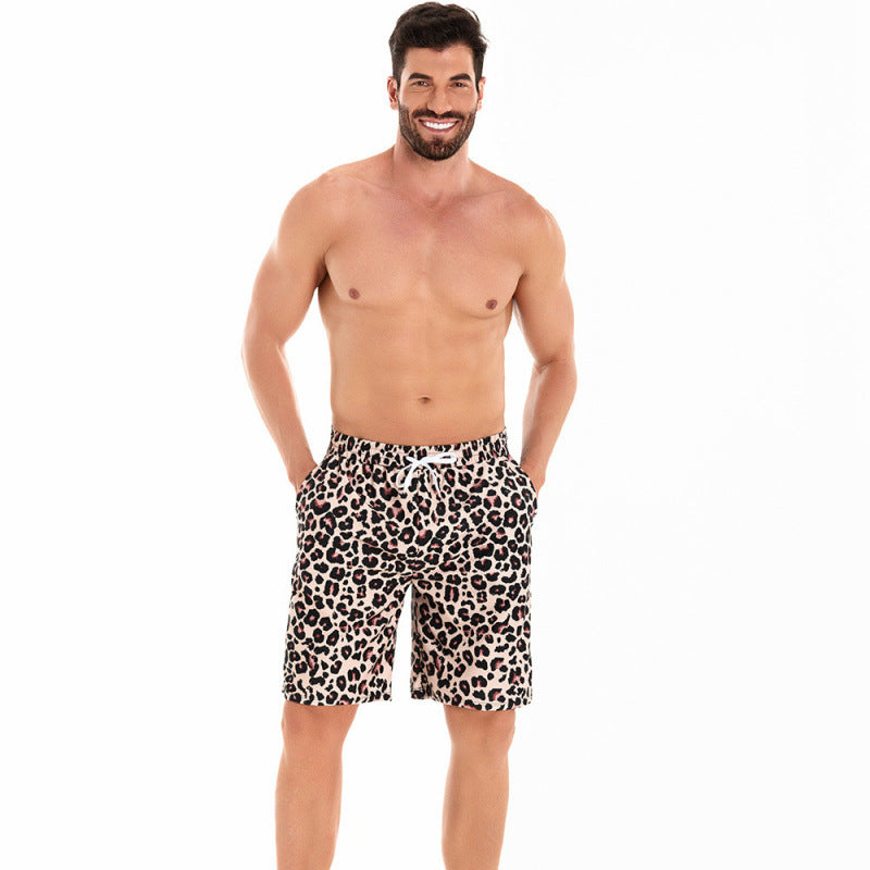 Herren badeshorts i moderne leopardmønster med justerbar talje Skovae