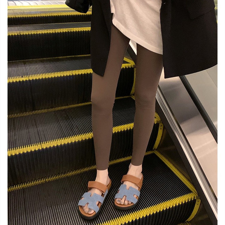 Kvinder Slide Sandaler med stilfuldt udskæringsdesign Stilla