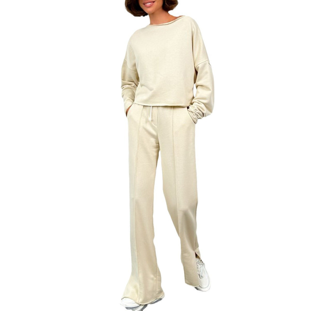 Dame casual sweatshirt og brede bukser i afslappet stil