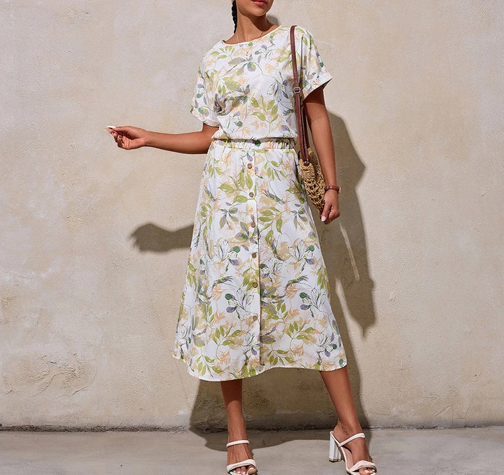 Dame Midi Kjole med floral print og praktisk knaplukning Stilla
