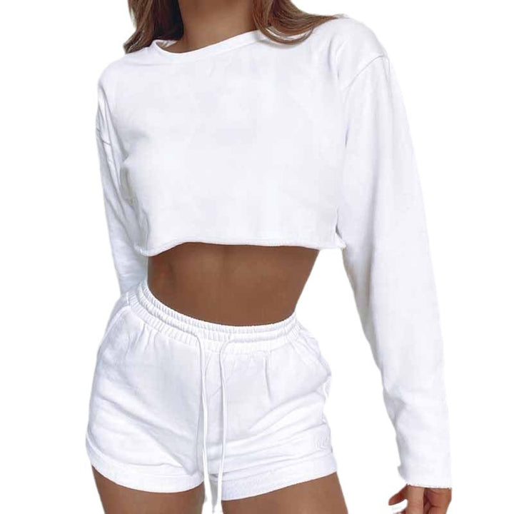Dame afslappet og moderigtigt crop-top med shorts Stilla