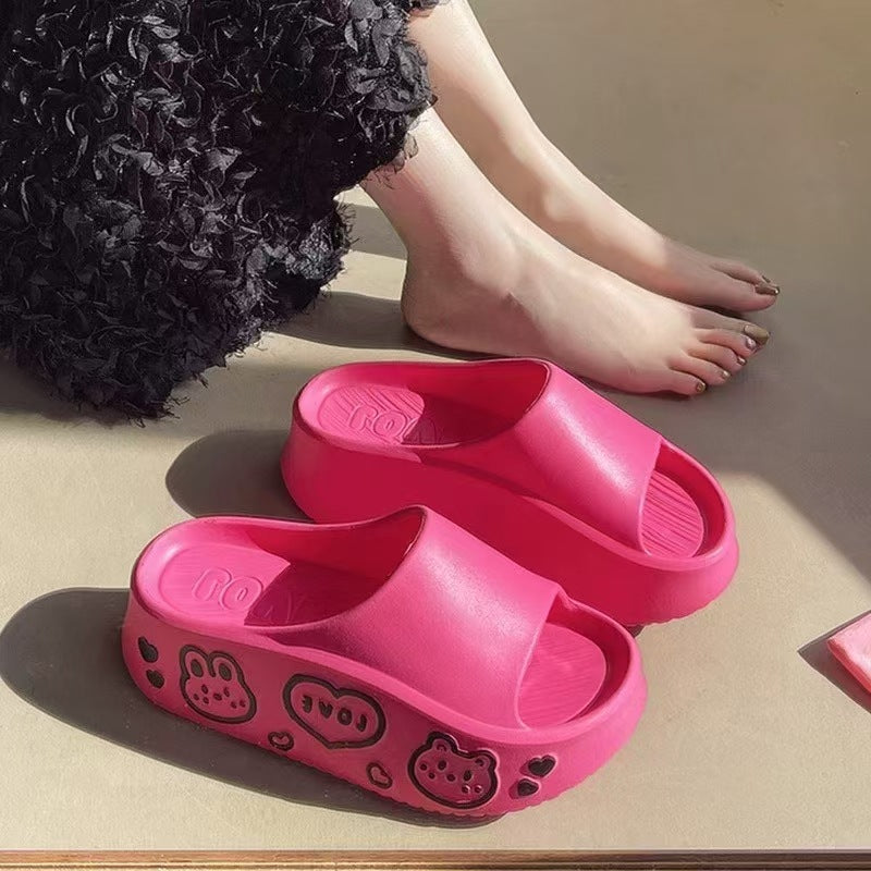 Dame Komfortable og legende platform-sandaler med dyremotiver og skridsikker sål Stilla