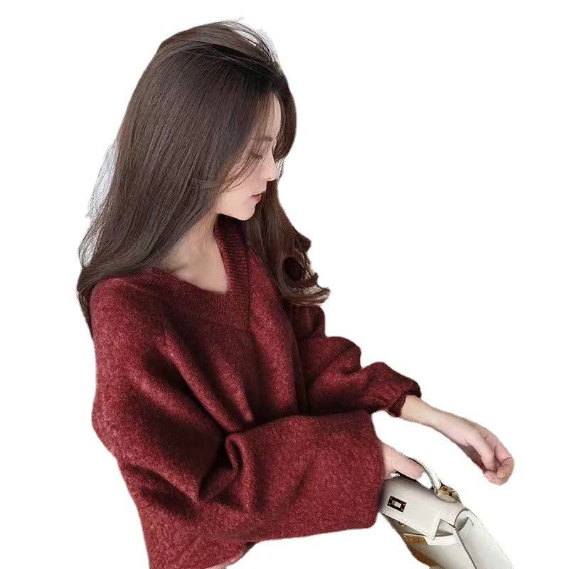Kvinders oversized V-hals sweater lavet af blødt materiale med en afslappet pasform Stilla