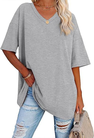 Dame afslappet V-hals T-shirt med oversize pasform Stilla