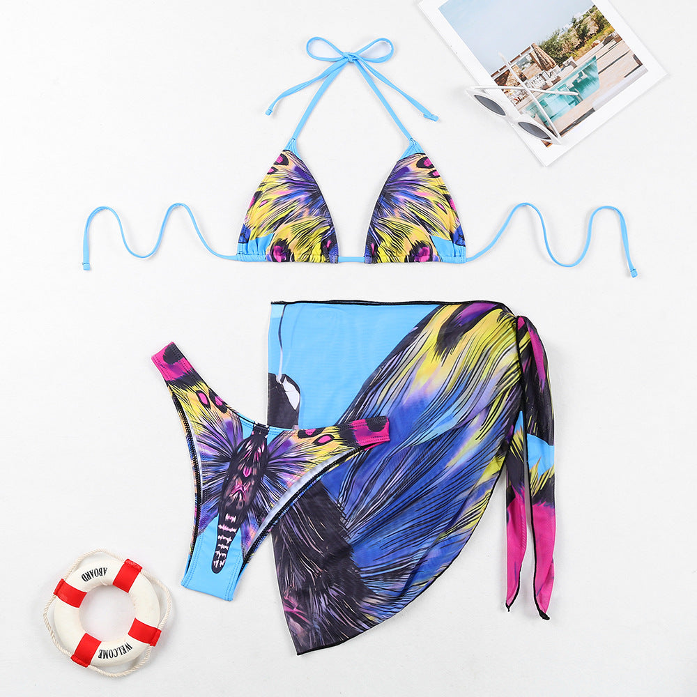 Dame triangel bikini sæt med moderne indpakningsskørt og livligt design Stilla