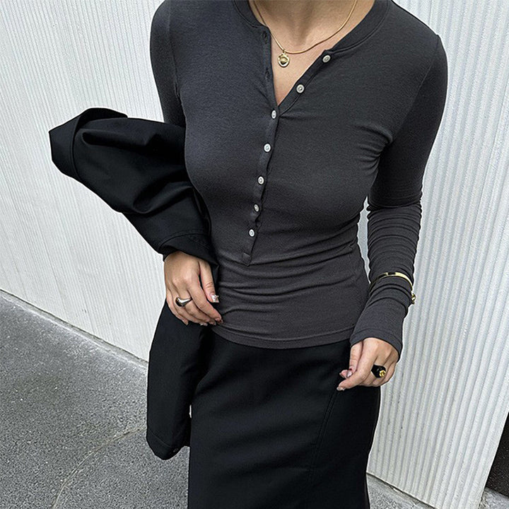 Dame elegant langærmet skjorte med knaplukning og fin struktur Stilla