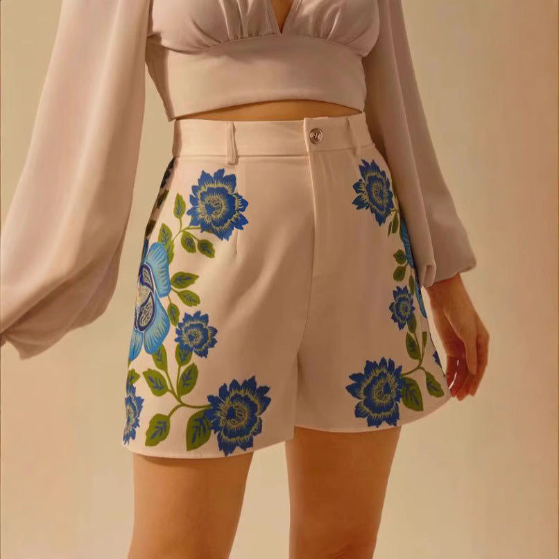 Dame shorts med blomstret design og høj talje Stilla