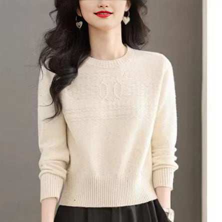 Damer fashionable strikket pullover med fint kabelmønster Stilla